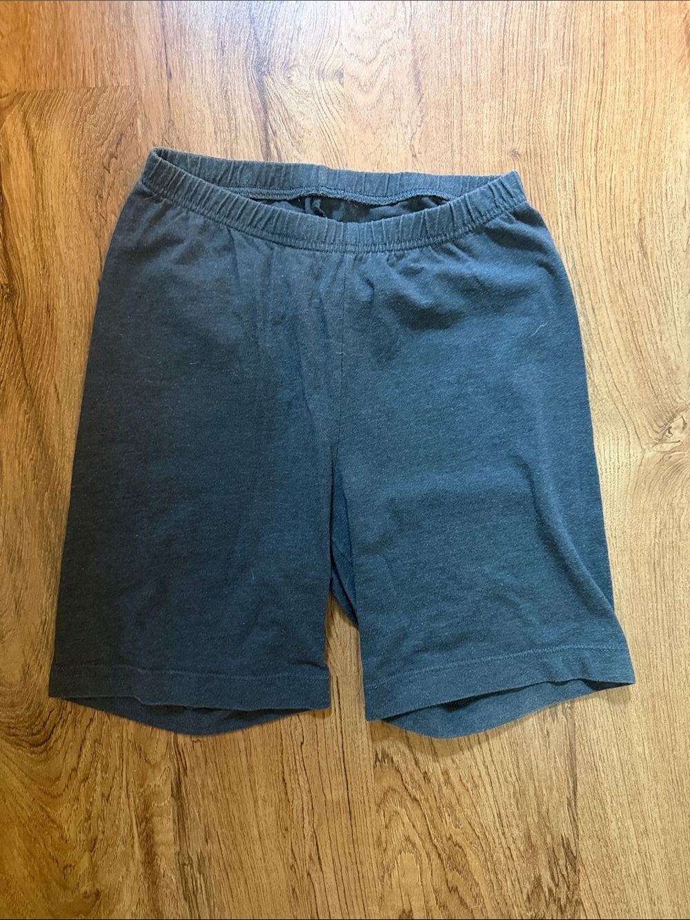 Casual Elastic-Waist Shorts - Dark Gray